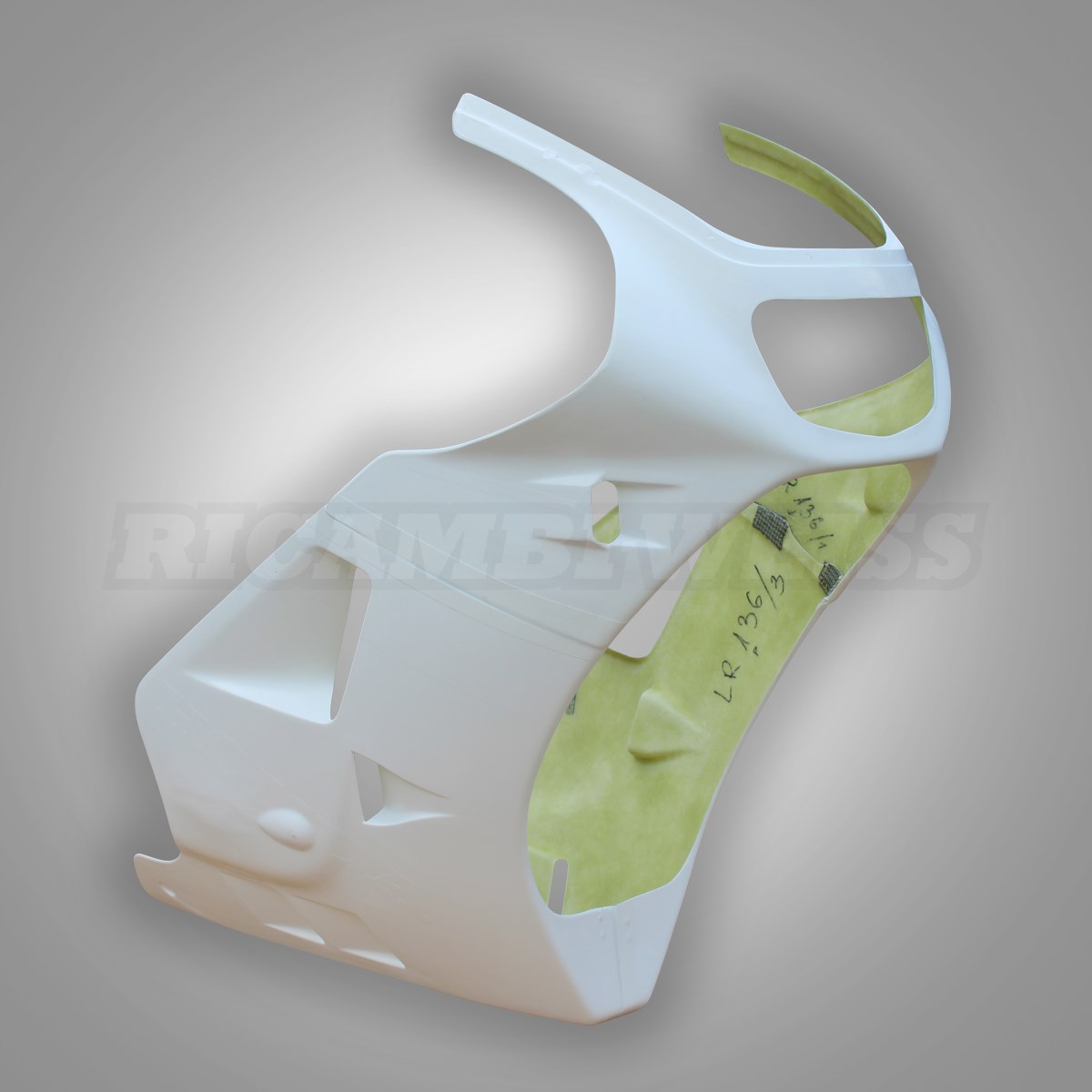 LR136 Honda VFR 400 R NC 24 Straßenverkleidung