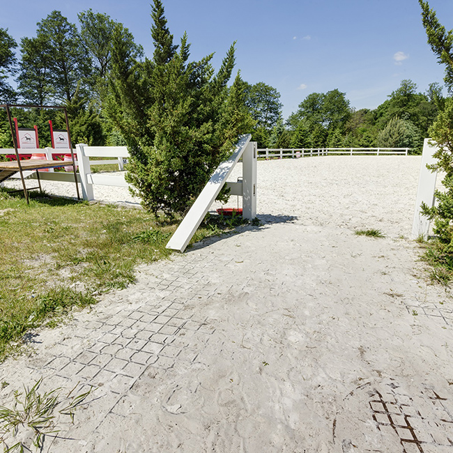 Paddockplatten für Einfahrt, Hof und Stellplatz: Stabil ohne Beton